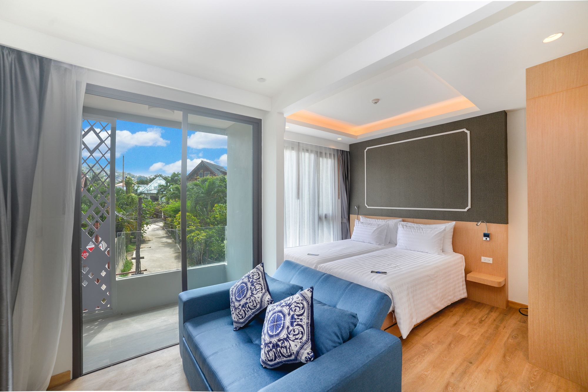 Phuket The Aristo Beach By Holy Cow 212 מראה חיצוני תמונה